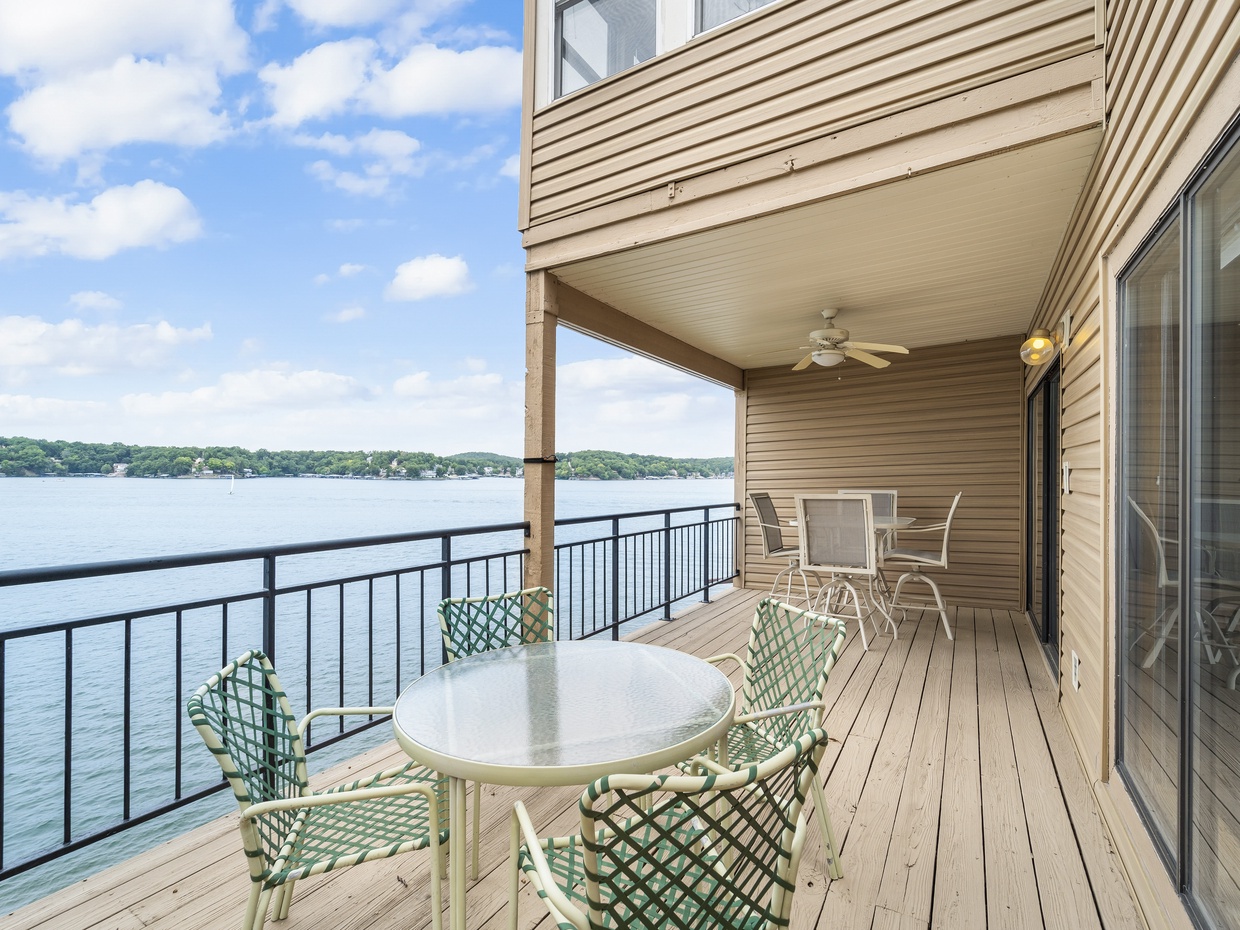 LAKEOZARKVACATION.COM