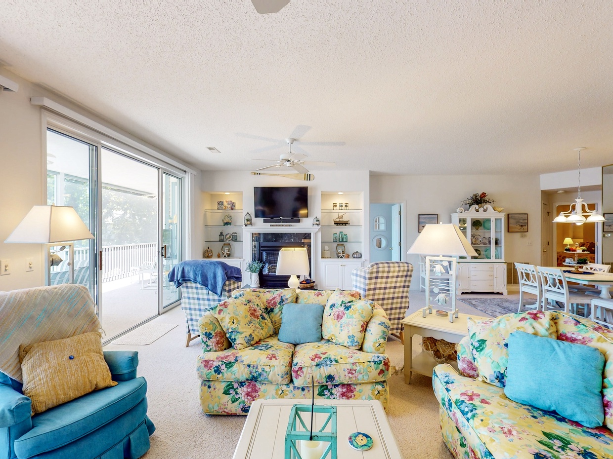 Lakeview living room