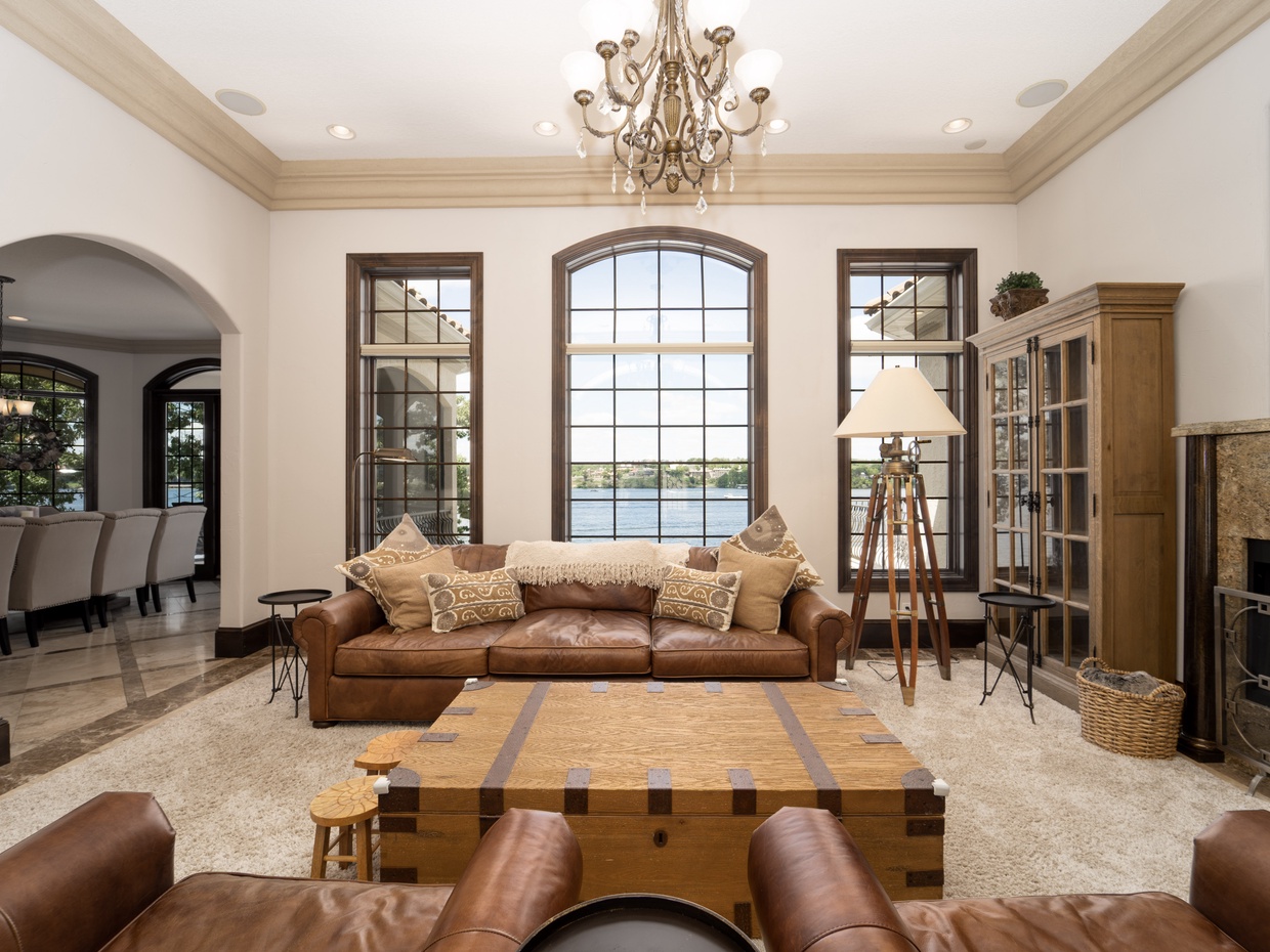 Main level living area