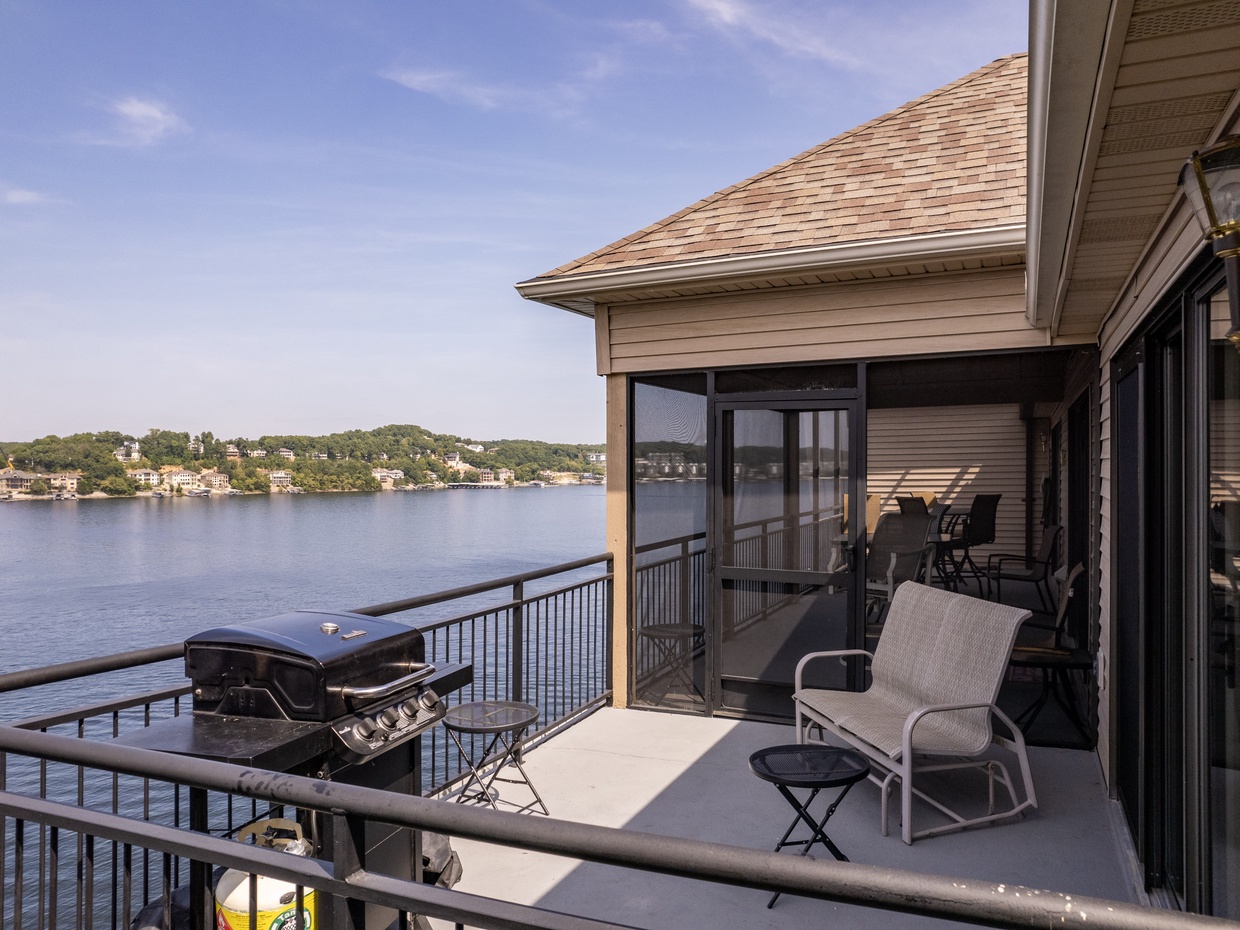 LAKEOZARKVACATION.COM
