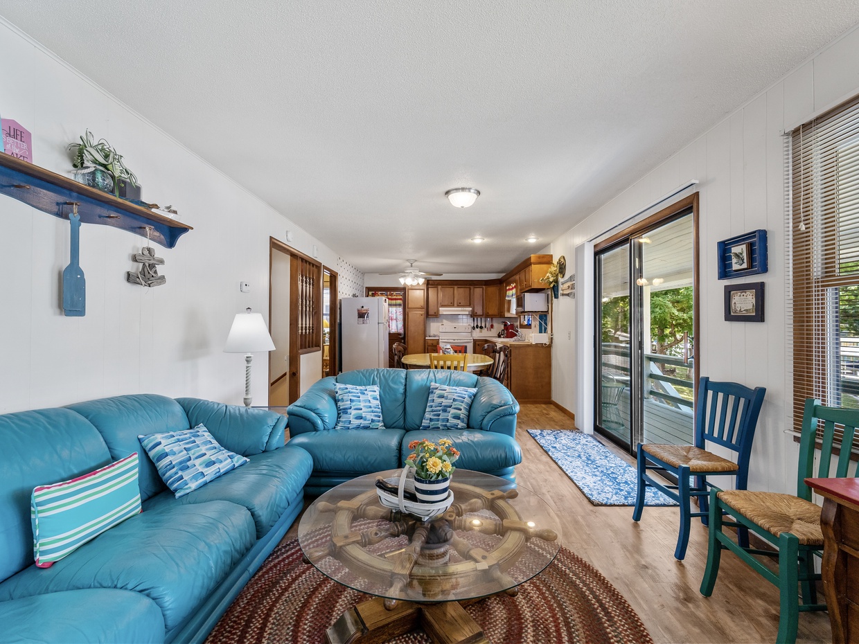 Lakeview living room
