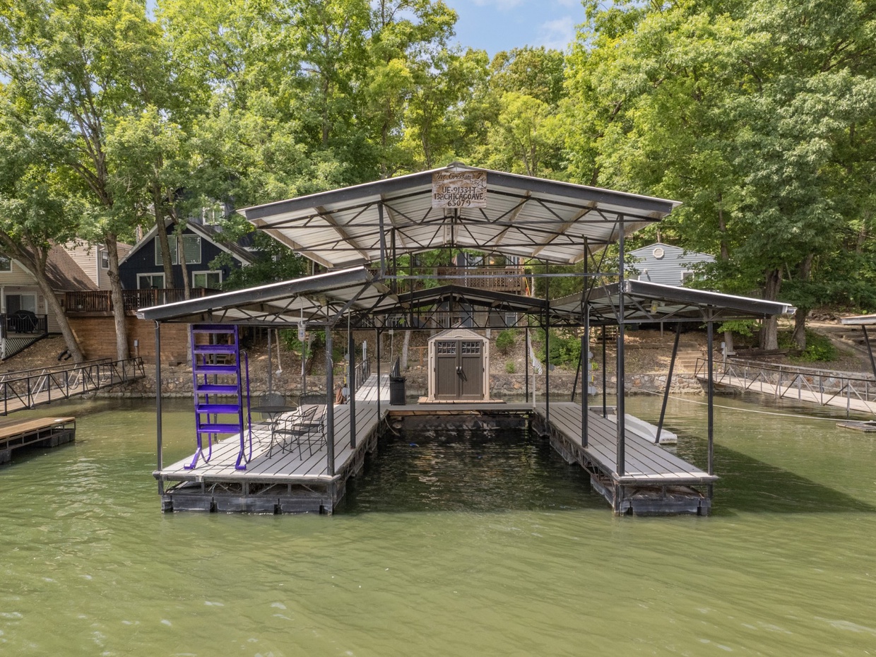 LAKEOZARKVACATION.COM
