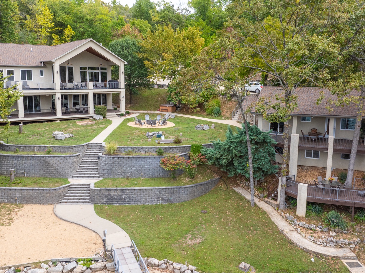 LAKEOZARKVACATION.COM