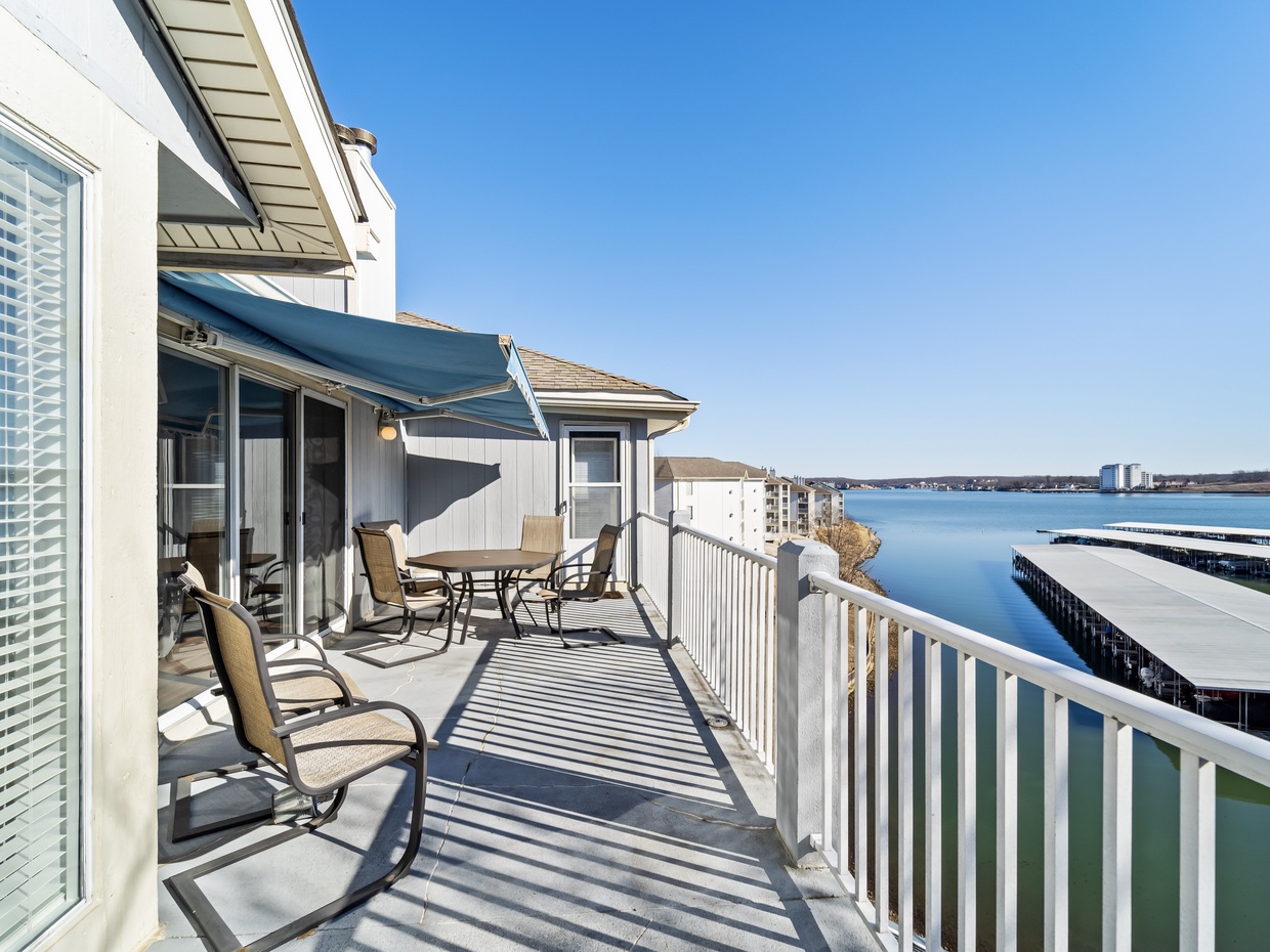 LAKEOZARKVACATION.COM