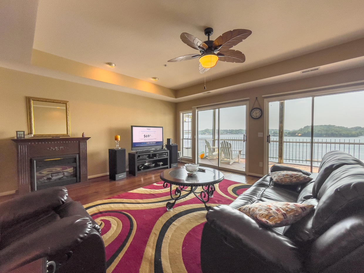 Lakeview living room