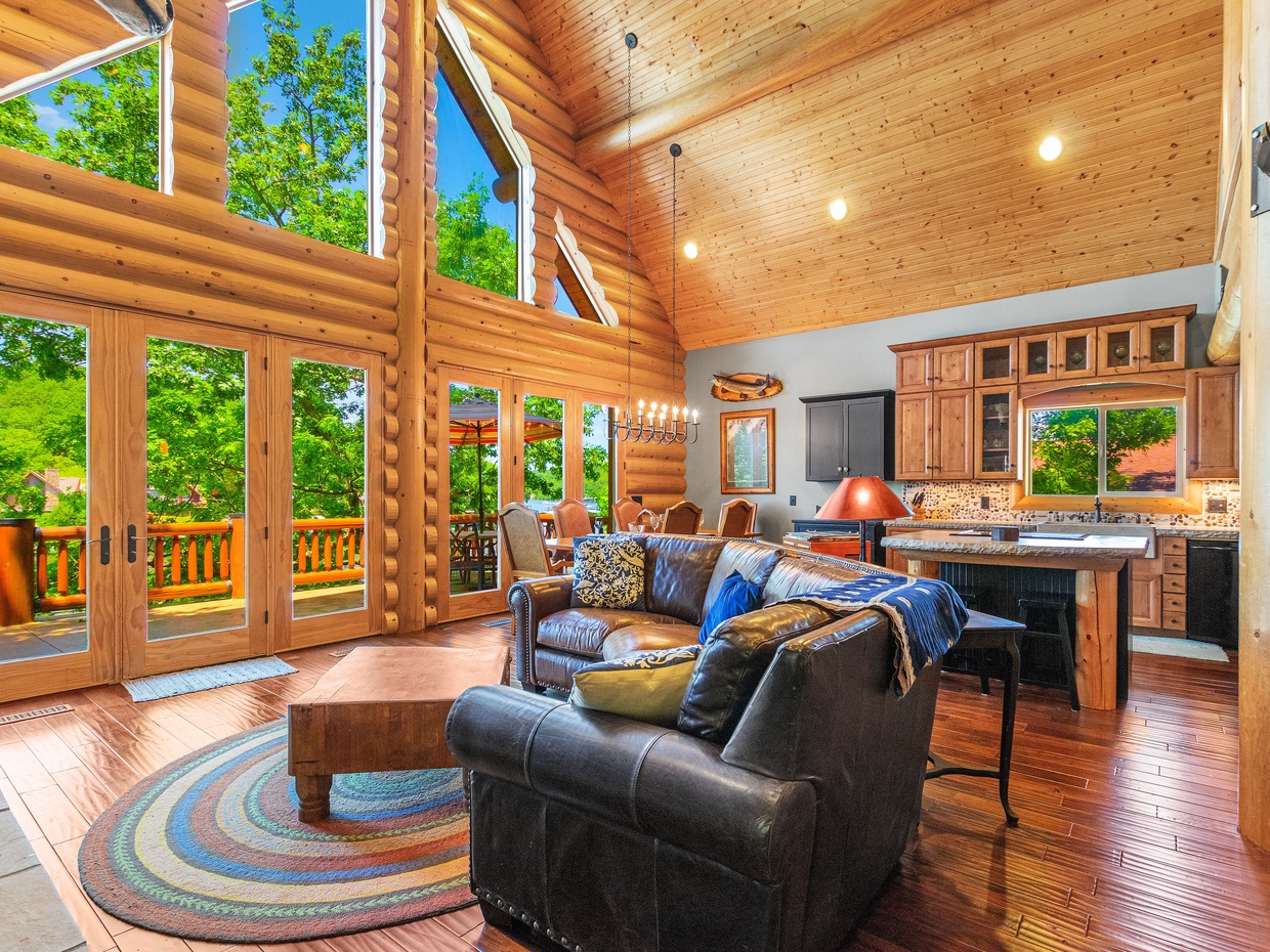 Lakeview living room