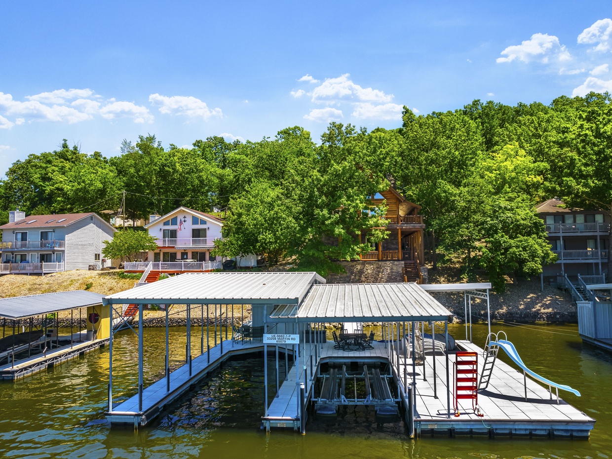 LAKEOZARKVACATION.COM