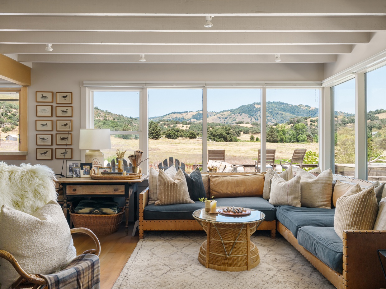 Enjoy panoramic views from the living room