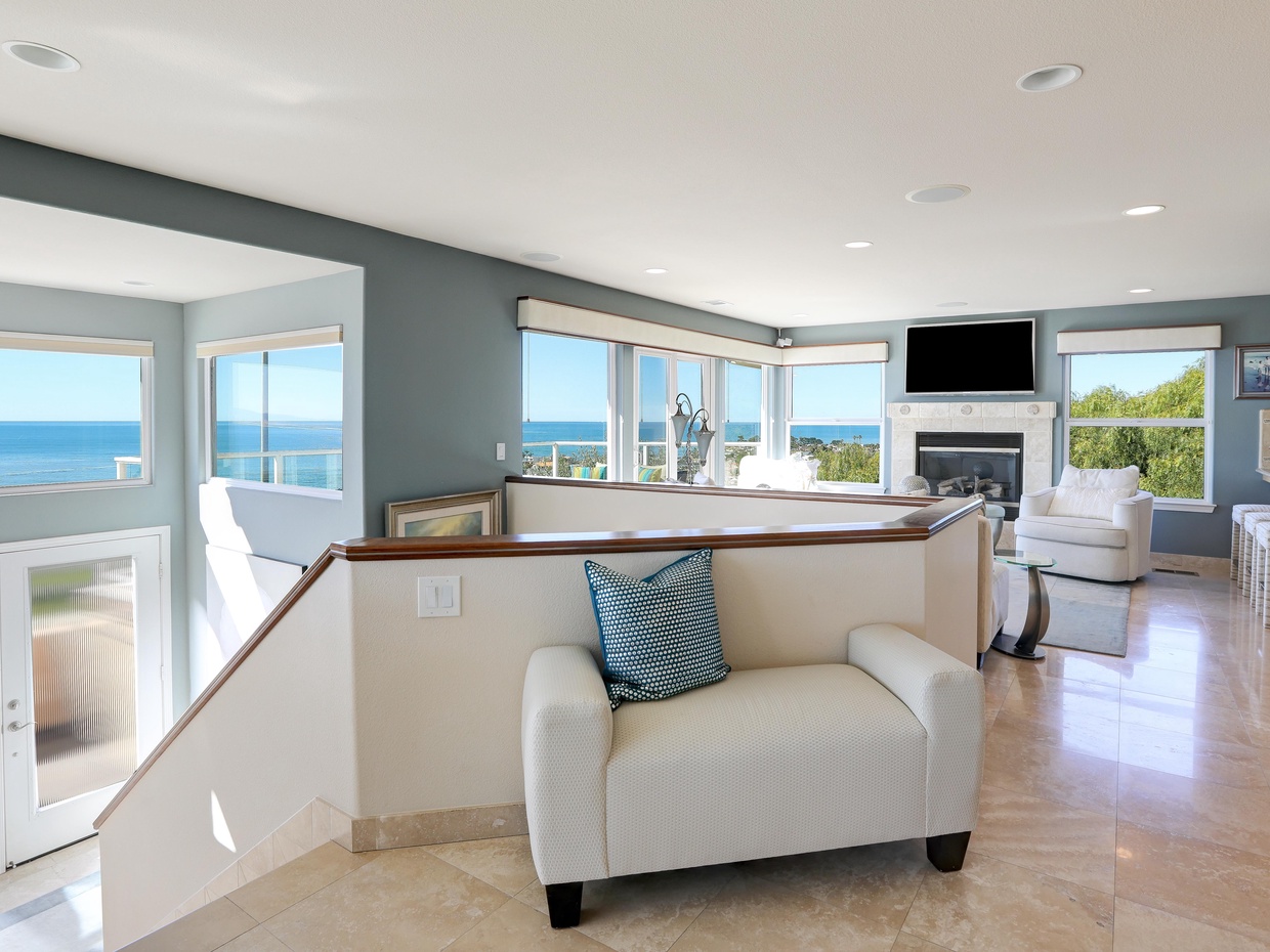 More open living and formal living area on the second level. Panoramic ocean views across entire living area.
