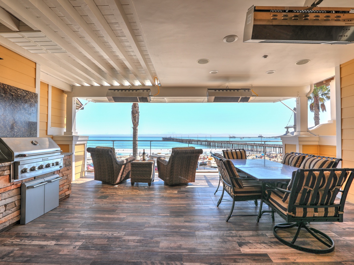Welcome to Beach Front in Avila, one of the few ocean front vacation properties in Avila Beach with white water views that will sweep you off your feet. The property's rustic, open concept design and luxurious living space is sure to lure you in.
