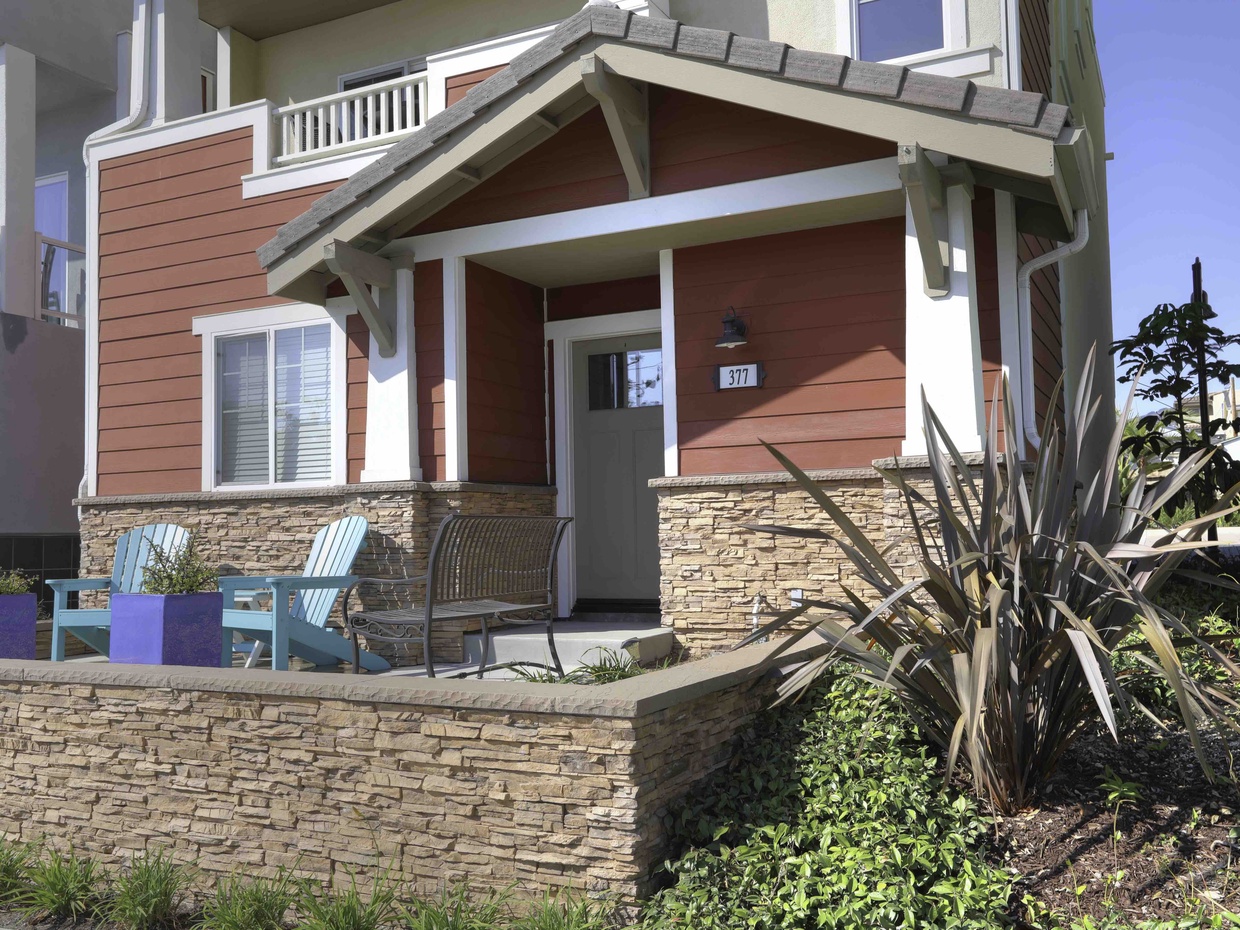 Welcome to Pismo Good Life located on Wadsworth just steps from the Pismo Beach downtown and beach.