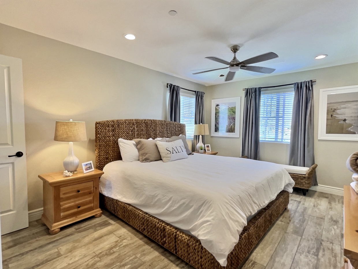 Master ensuite has a king bed