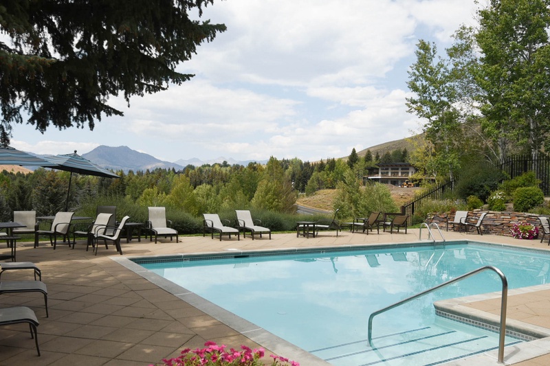 Complex Pool