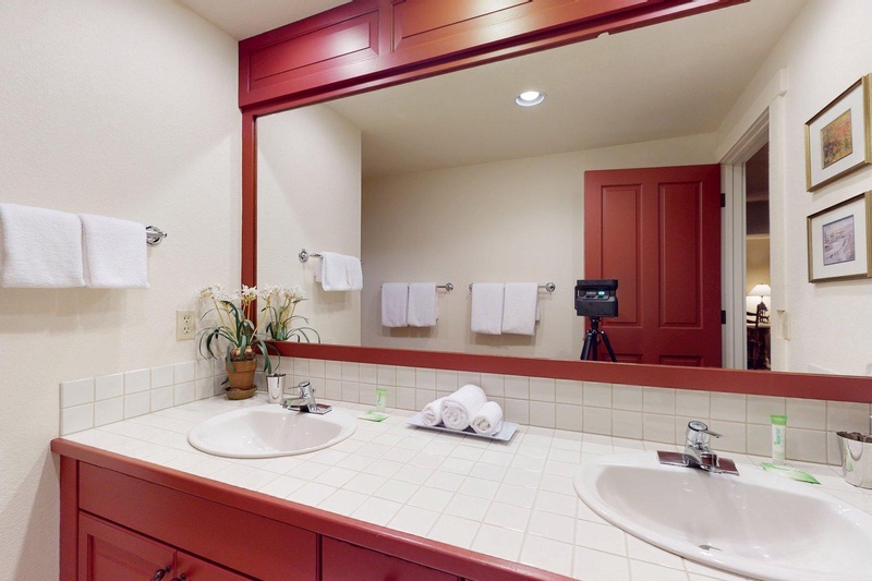 Downstairs Bathroom