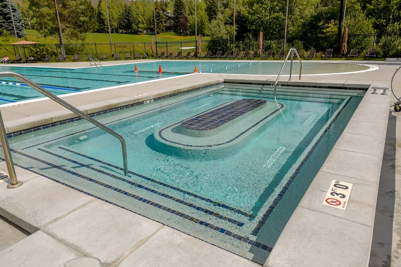 EH Village Pool