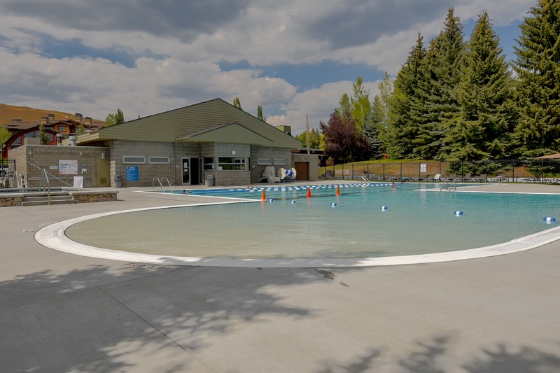 EH Village Pool