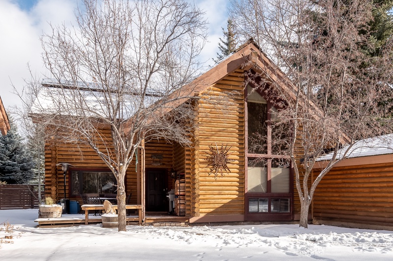 Exterior Winter
