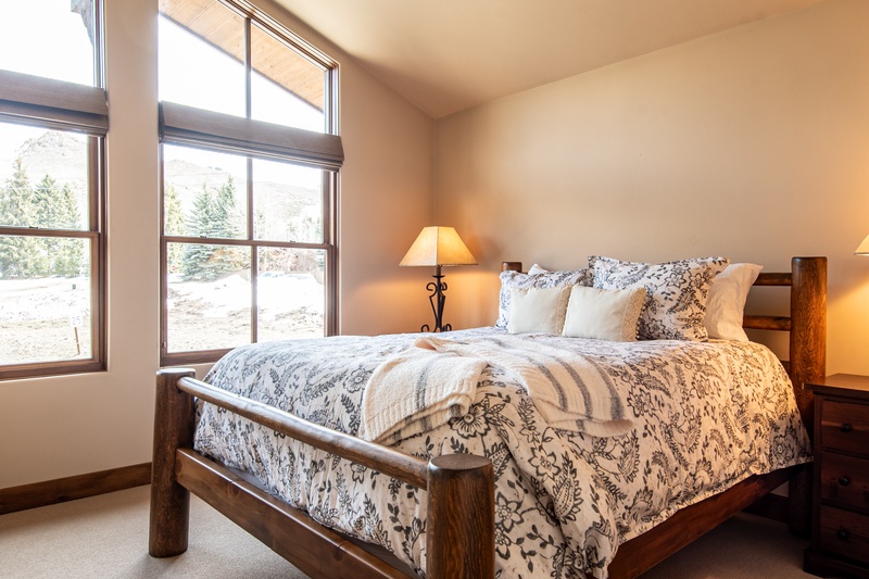 2nd Bedroom