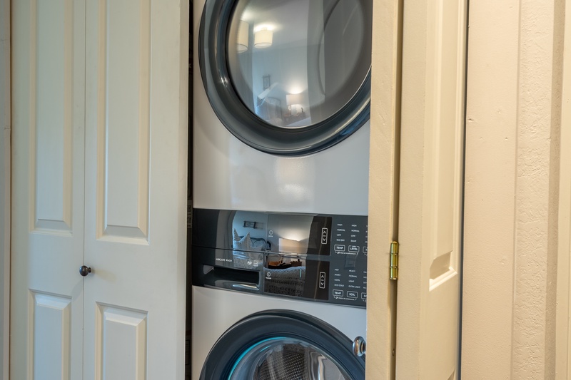 Washer & Dryer
