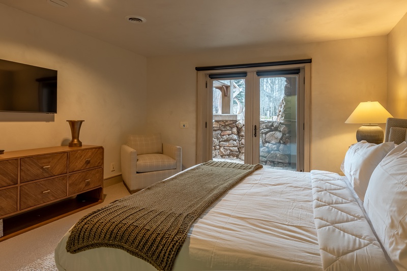 Dollar Mountain Bedroom