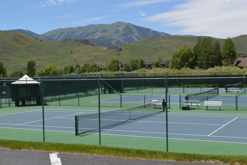 Elkhorn Resort Tennis