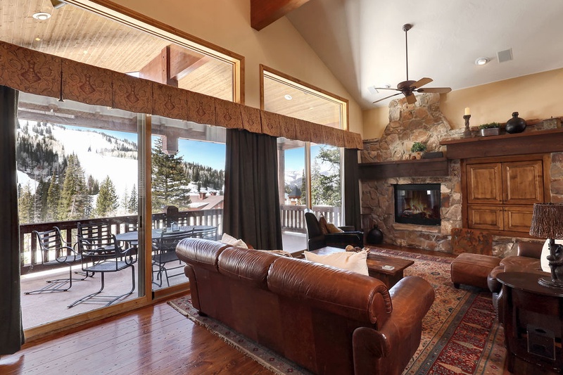 Main Floor Living Room