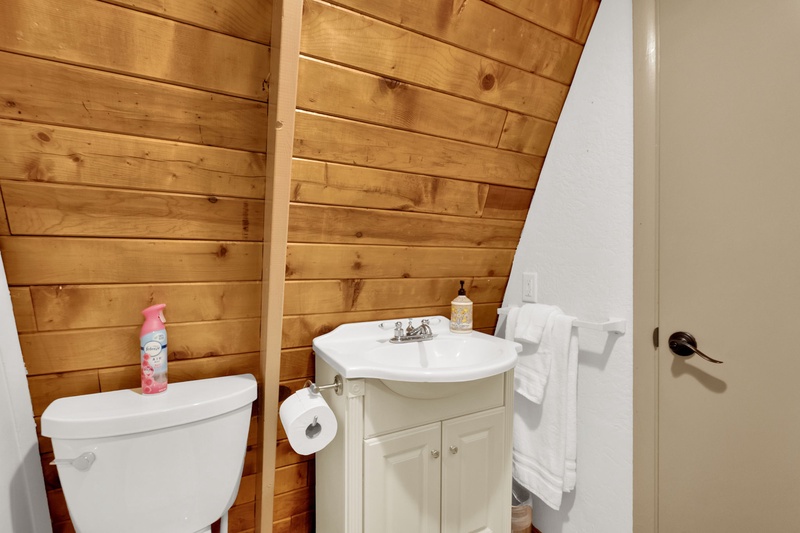 Upstairs Half Bathroom