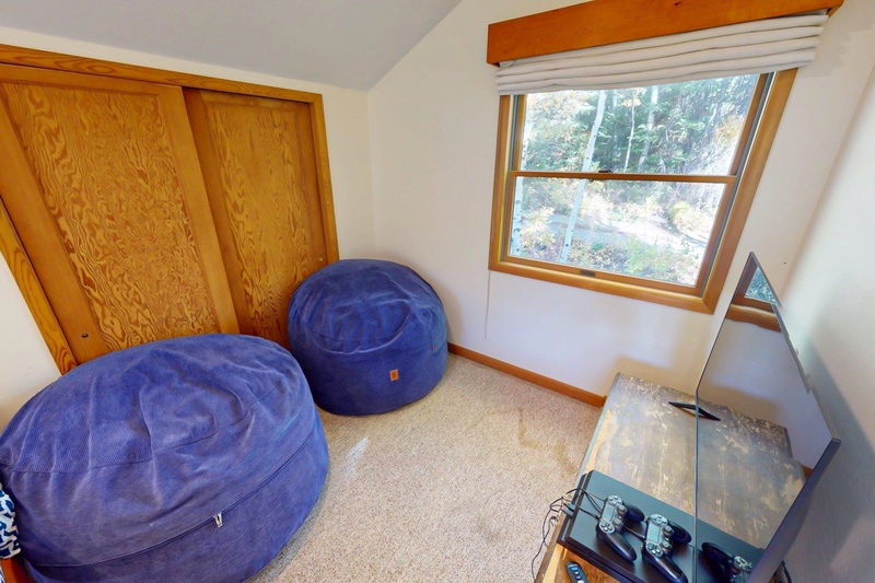 Game Area in Kids Twin Room