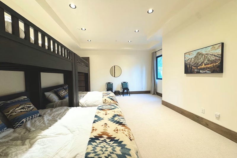 Bunk Bedroom