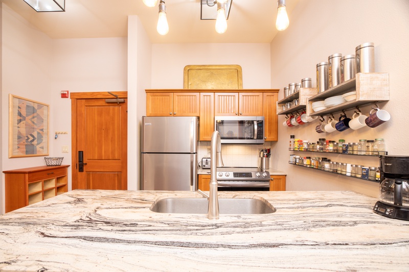 Sleek countertop 