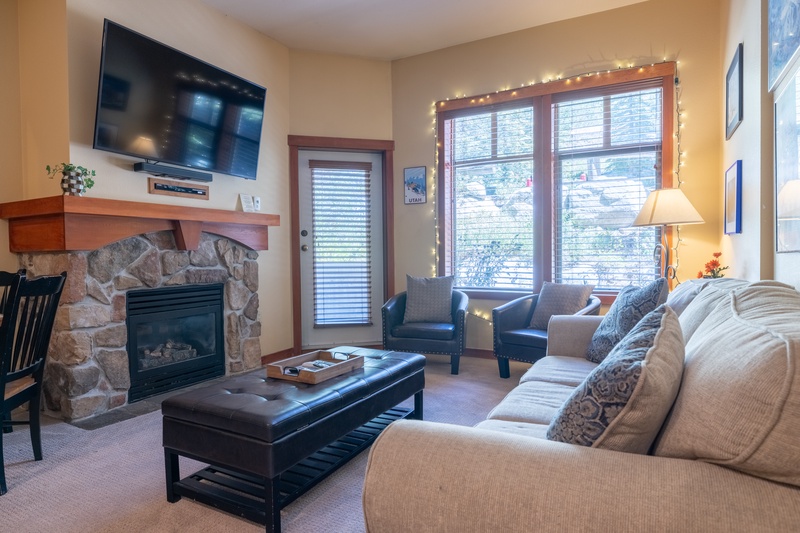 Gas fireplace and Smart TV