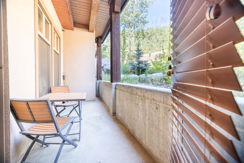 Enjoy your morning coffee on the balcony 
