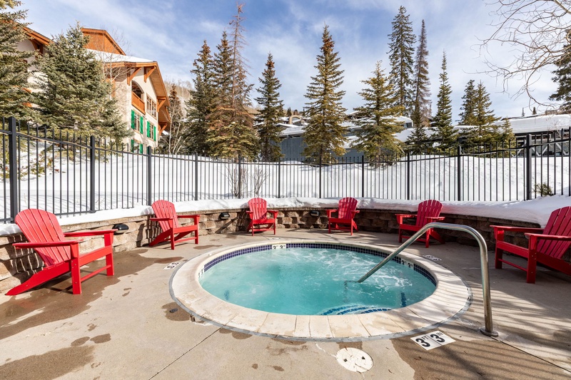 Hot tub at Powderhorn building