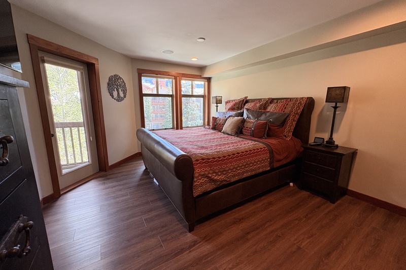 Primary Bedroom A