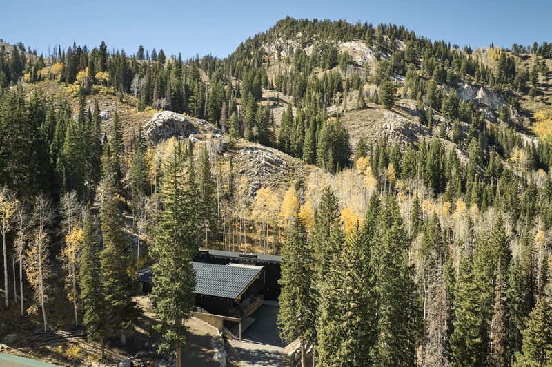 Exterior Area of Milly Slopeside