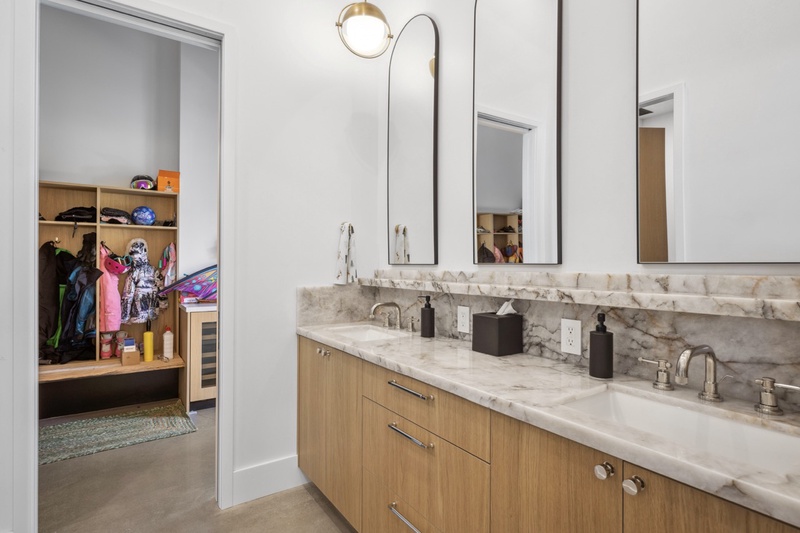 Common Bathroom with Double Vanity