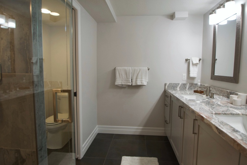 Downstairs Full Bathroom