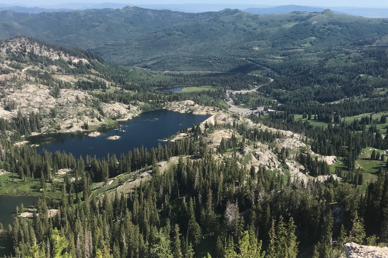 Twin Lakes (2 mile hike)