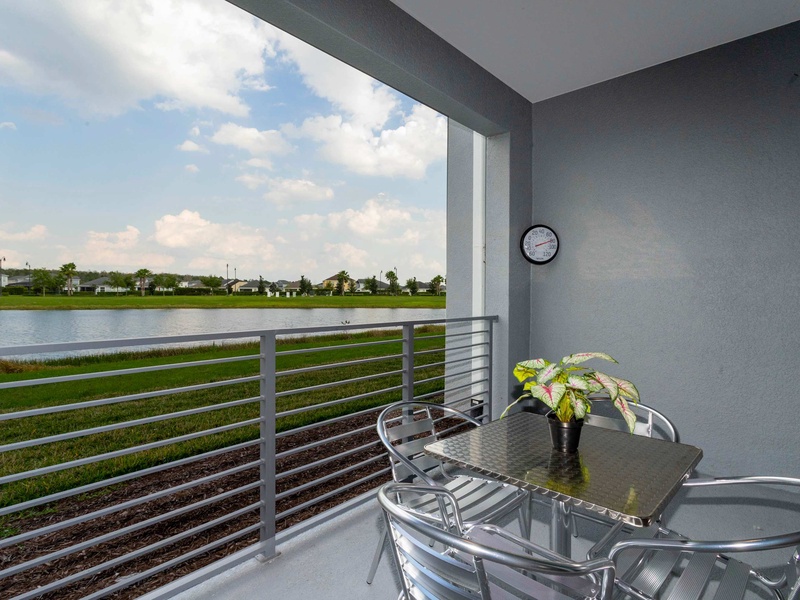 Stunning 2Bd Resort at Storey Lake 105 3171