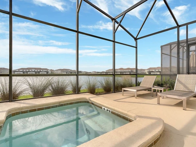 Single Family w/ Pool Jacuzzi Storey Lake 4759