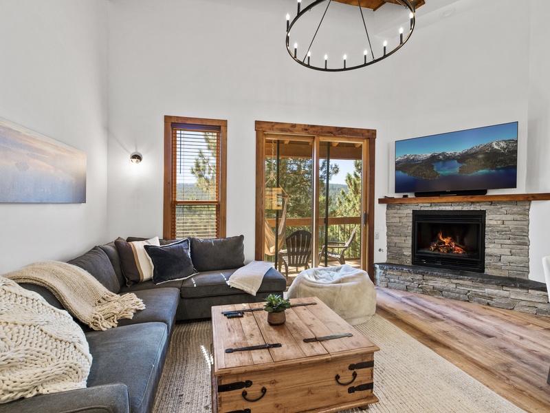 Welcome to 5090 Gold Bend
