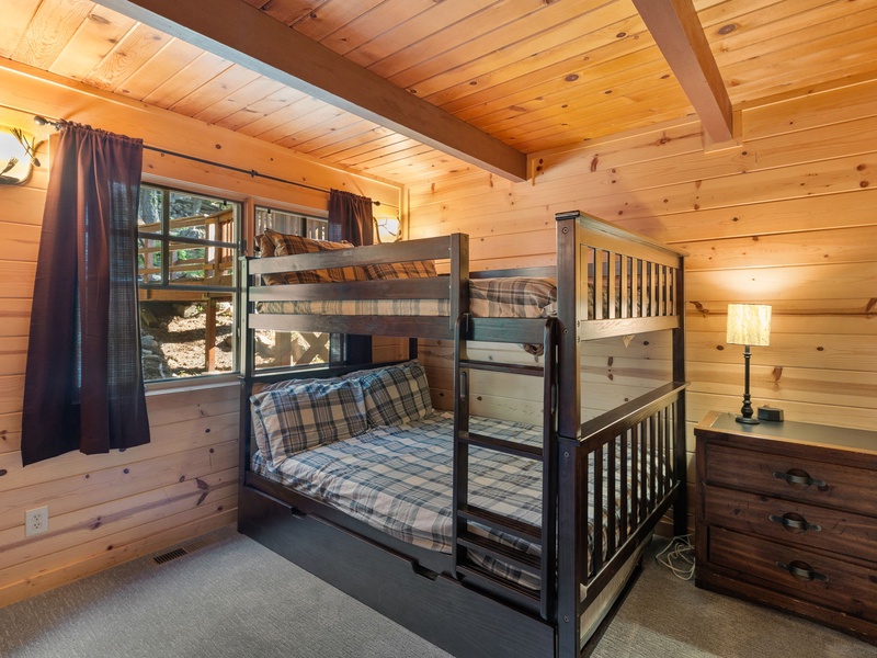 Downstairs bunk bedroom with full over full bunks (sleeps 4 kids)