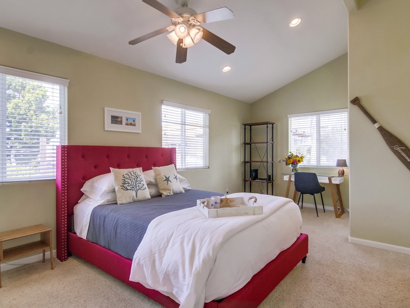 Master bedroom with queen bed.