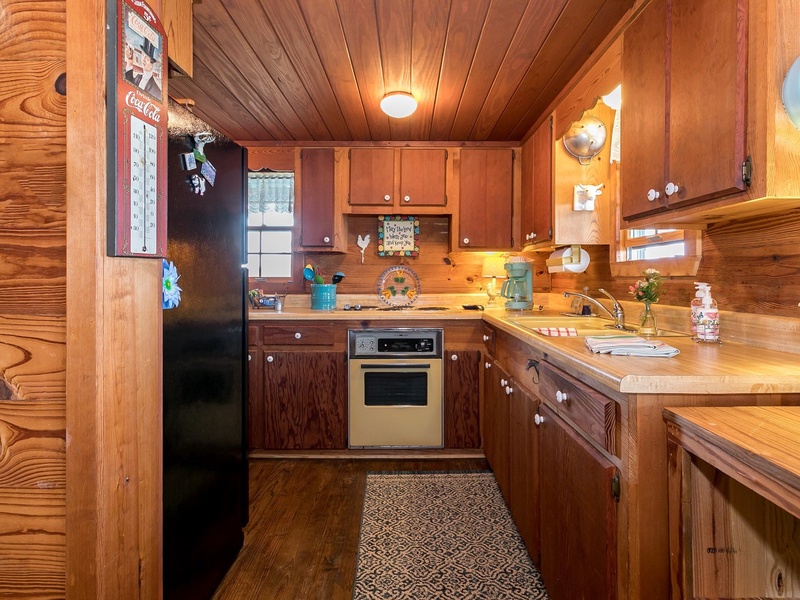 The kitchen is nicely-equipped with everything necessary to make great meals