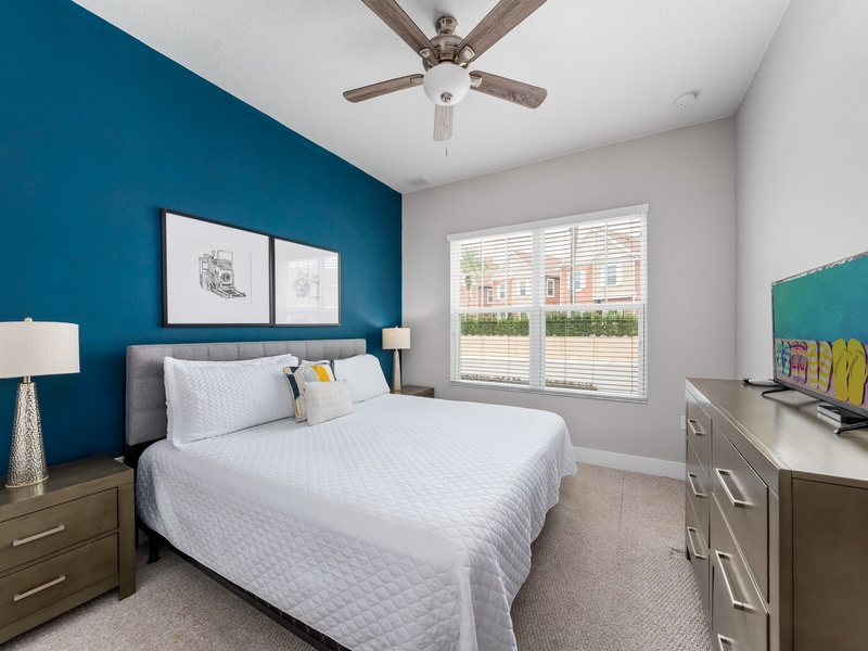 Rest in our high-quality beds after a long day at the parks.