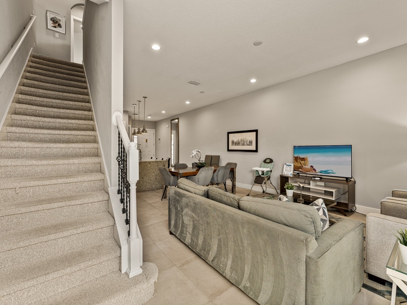 Perfect areas for gathering and relaxing together.