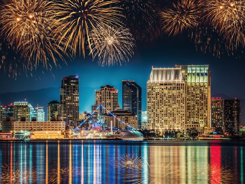 Have a front row seat to San Diegos Summer Fire Works.