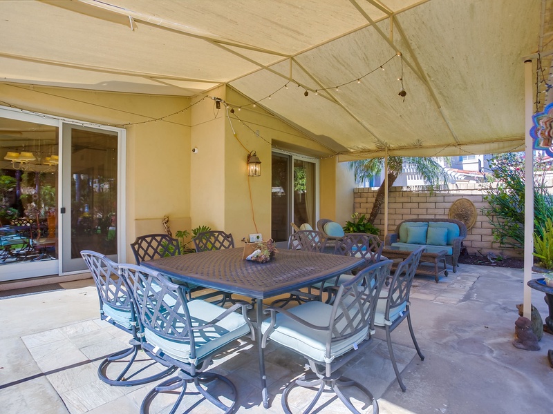Backyard dinning set