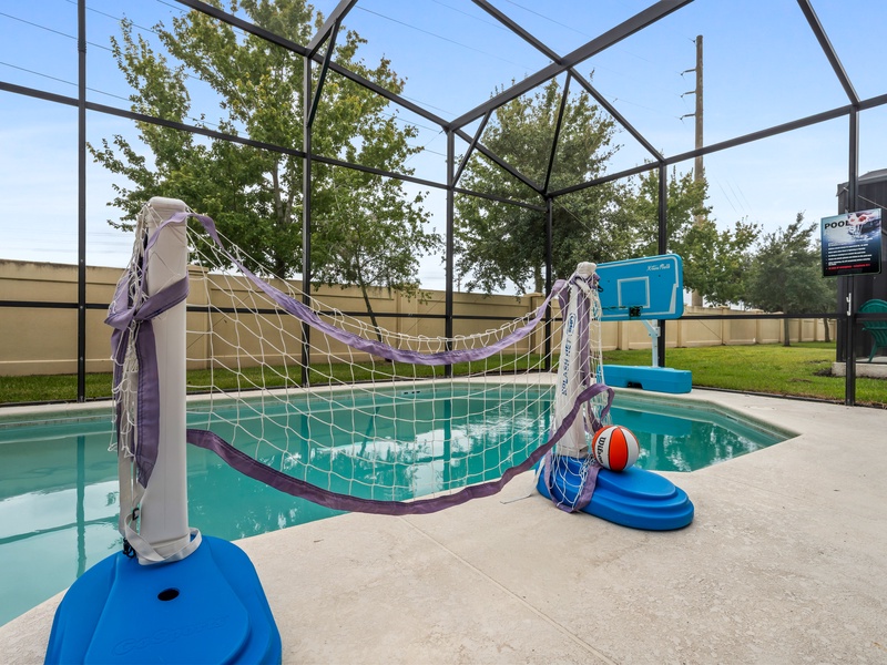 Enjoy the beautiful Florida weather by the pool, and catch a game of water volleyball or basketball.
