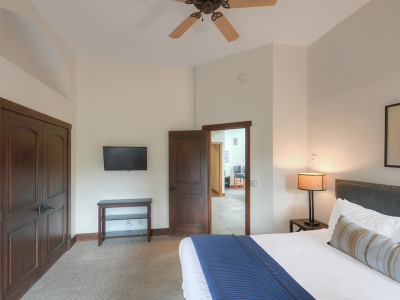 Second Bedroom (Level 3): King bed; private balcony.